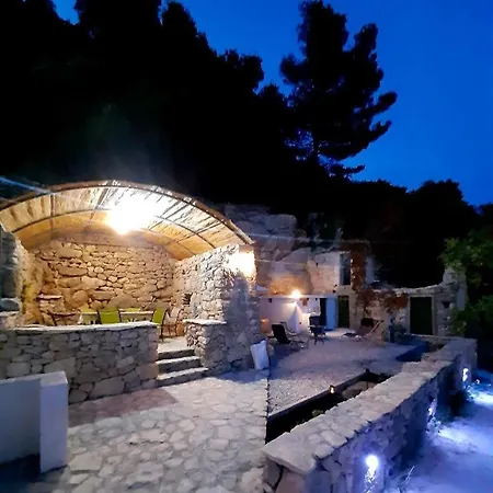 Kuca Za Odmor Leptiric Pisak