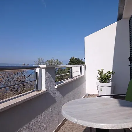Holiday home Kuca Za Odmor Leptiric Pisak