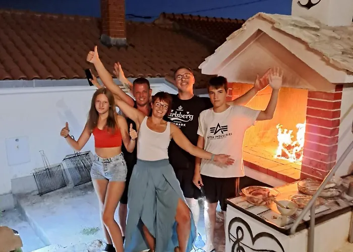 Kuca Za Odmor Leptiric بيت للعطل *
